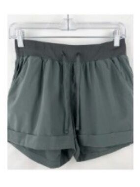 Zella Workout Shorts Size Small Olive Green activewear cuffed hem NEW